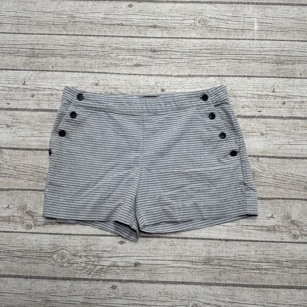 Banana Republic Shorts Women's 6 Gray Striped Buttons Sailor Style Summer Preppy